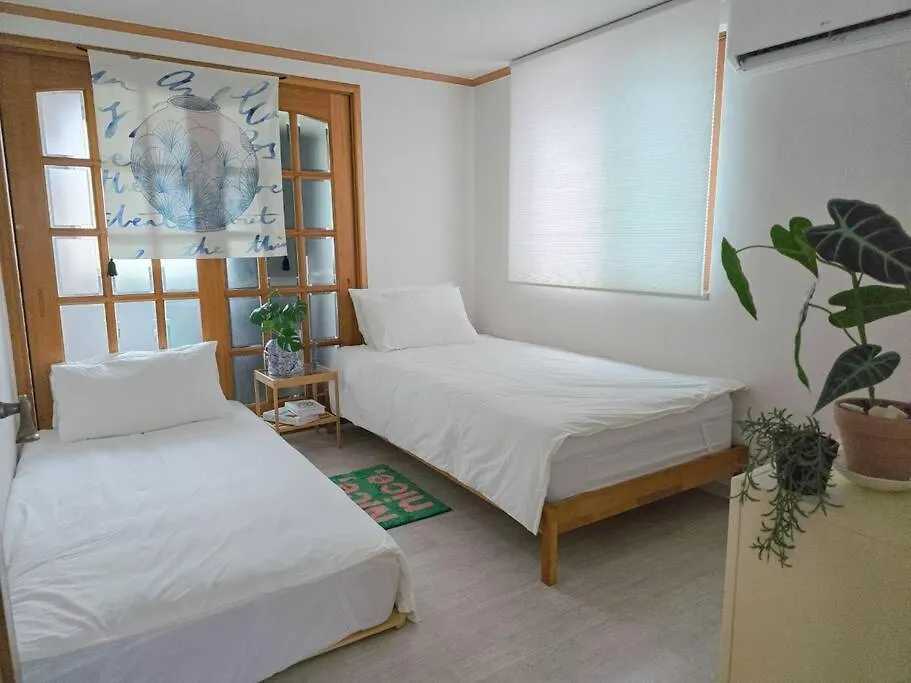 5 Min From Seongsin Univ St House Daire Seul 0*,  Güney Kore